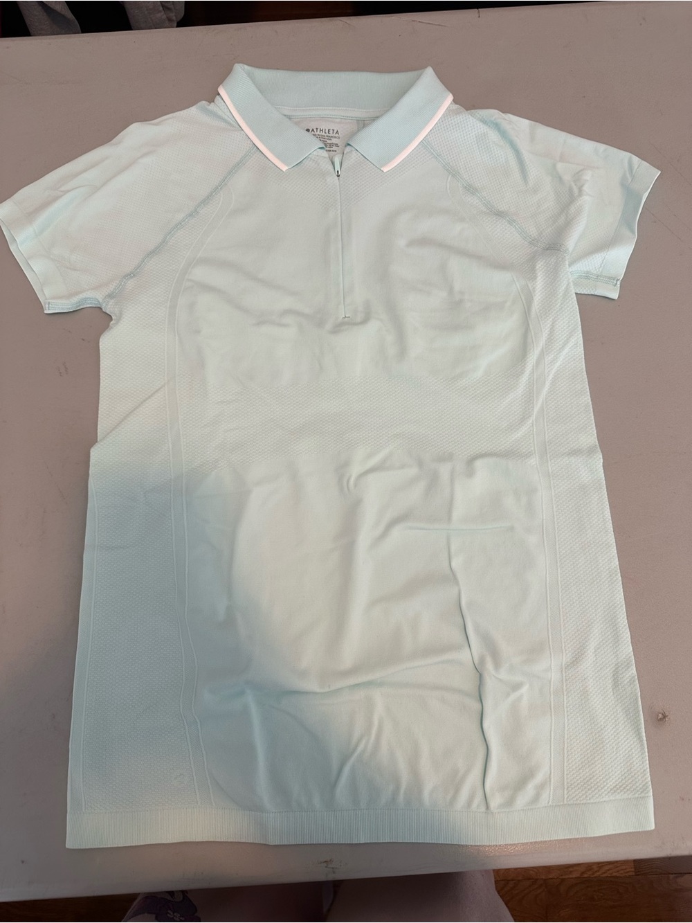Athleta Mint Green Performance Top